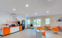 Vacancéole - le Domaine d'Enserune Hotels in Colombiers