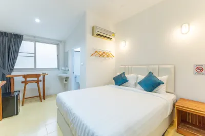 Calmly Stay Ratchada Hotels near Vivaldi Public Relations
