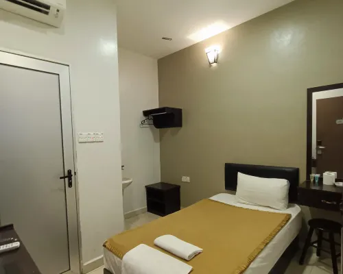 CK HOTEL, LUMUT Hotels in Manjung