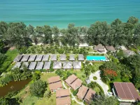 Long Beach Chalet Hotels near Lanta Old Town