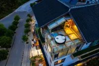 Rans Insan (Libo Xiaoqikong East Gate)