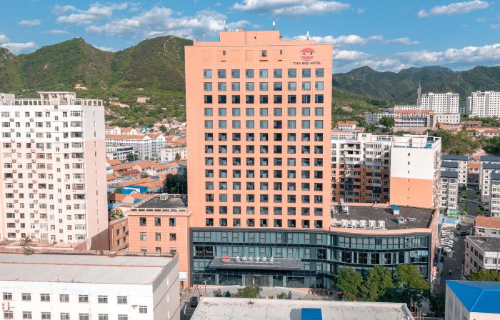 Tianbao Hotel