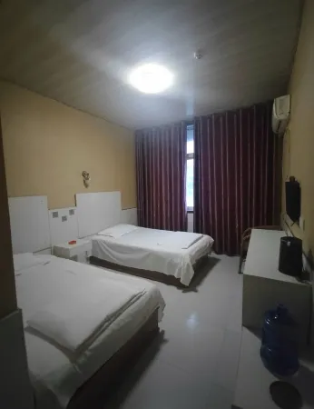 Fengtai Hotel (Taiqian Railway Station)