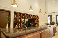 Pearl River Hotel - 5-Star