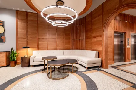 Cozy Studio Steps to French Quarter | The Mayfair