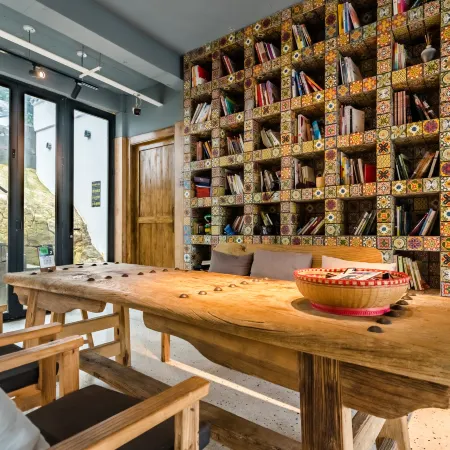 Luyao Hotel