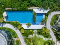 Howard Johnson Club Hotel Dongfang Hotels in Dongfang