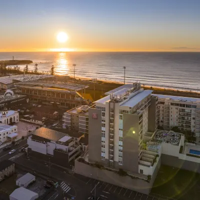 Sage Hotel Wollongong Hotels near Illawarra Museum