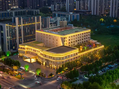 Lankao Zhongzhou Huayue Hotel Отели рядом со станцией Lankao Railway Station