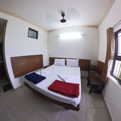 Hotel Adithya - Lodges