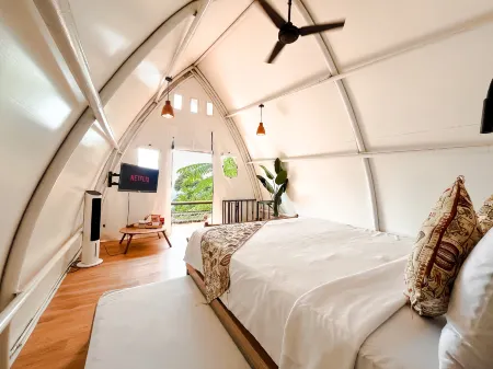 Selayang Olivehill - Luxury Glamping in the Forest