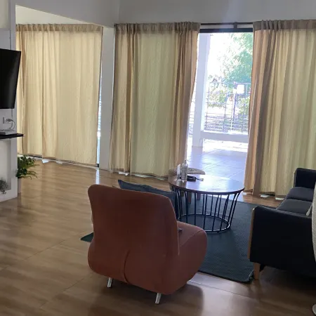 ChomDao house, Banrublom rayong beach + Free wifi (Pool villa)