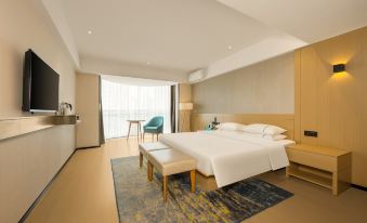 City Comfort Inn Hotel (Liuzhou Five Star Pedestrian Street Zhonghuan Building)