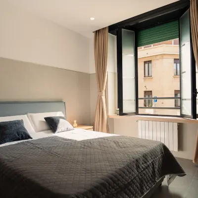 هوستل إن بيتريلا Hotels near شتاتسيوني سنترالة