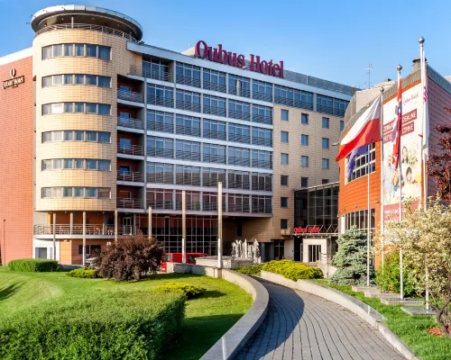 Qubus Hotel Kraków Отели рядом с достопримечательностью «Высокая синагога»