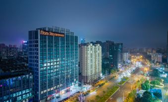 Fanhua Zhizhu Hotel (Hefeixi Railway Station Luyang Vientiane City)