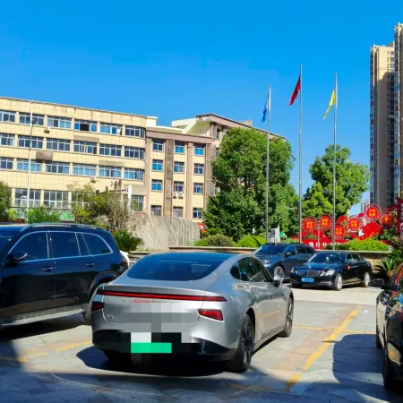 Ningxiang Huatian Holiday Hotel (Dongcheng Bus Station)