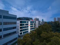 원 호텔 자오주오/초작사범고등전문학교-신교 주변 호텔