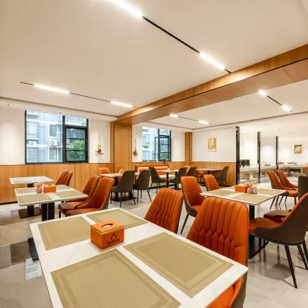 Fengya Jiyue Smart Hotel (Luocheng Chenglong Lake Park)