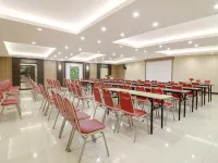 Sweet Karina Hotel Pasteur โรงแรมใกล้Dojo Bianglala
