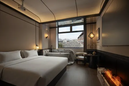 Fanhua Hotel (Dingzhou Chongwen Street)