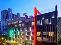 بارادوكس بانكوك سوكومفيت Hotels near محطة مترو سوكومفيت