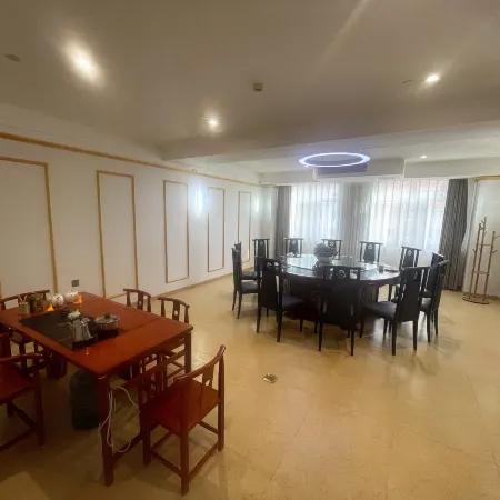 Yongzhi Hotel (Hailin Station)