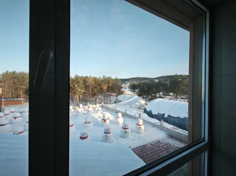 mohe beiji lin yun shan shui jiu dian