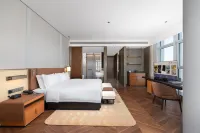 Dongfang Huayi Hotel