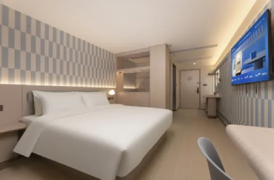 HanTing Hotel (The North Bund Shanghai Ningguo Road Subway Station) Hotels in Shanghai
