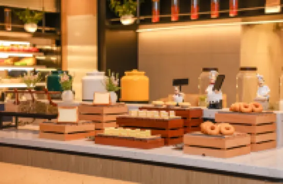 Echarm Hotel (Xiaogan East Station Hubei Engineering College)