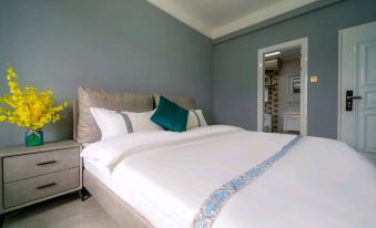 Longhaishanshe Guesthouse