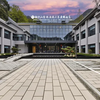 Dongqian Village,Luodian Town,Jinhua City,China Hotels near Double-Dragon Cave