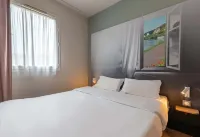 B&B Hôtel Evreux