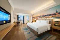Vienna International Hotel (Guigang Guest World Plaza Gangnan Center)