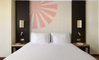 iStay by NH Ciudad de Valencia Hotel