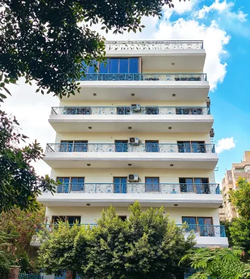 Qinfu Hotel