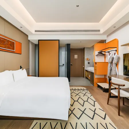 IDIOM HOTEL