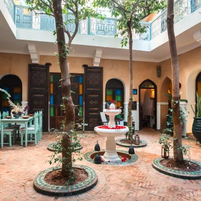 Riad Dama & Spa Hotels near Boucharouite Museum