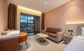 Orange Hotel (Shanghai Zhongshan Hospital Ruijin South Road)