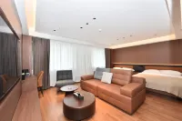 Haofeng Hotel (Bijie High-Speed Railway Station) - parkir