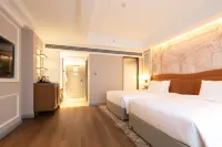 Vienna International Hotel (Yangshuo West Street Shili Gallery Branch)