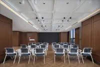 Holiday Inn Express Guiyang Guanshanhu by IHG - 4 звезды