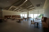 Cliffbeach Resort&Pool Villa - con encanto