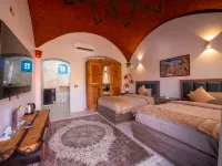 B&W SAHARA SKY HOTEL - Homestays