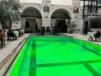 Kervansaray Antique Hotel Hotels in Cesme