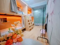 Qingjuli Hostel - Bjergudsigt