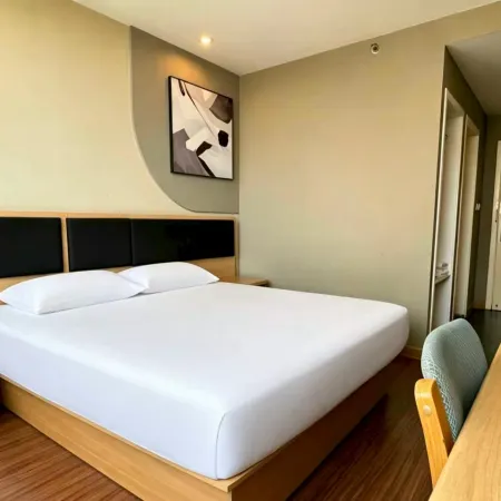 Yan Gui Tang Self-service Apartment