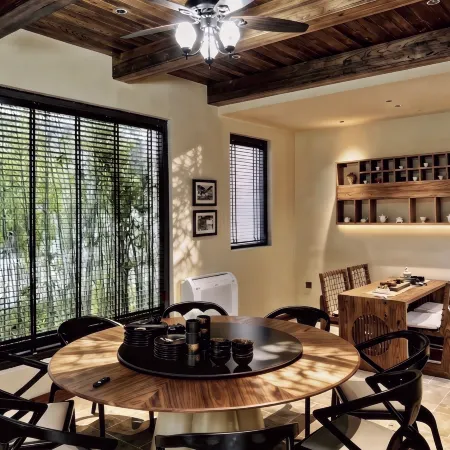 Gift of the Mountain · Forest & Lake | Chain Homestay Resort Zone