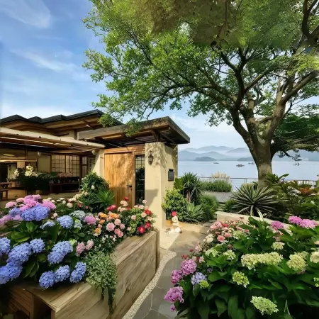 Mandu Natural Oxygen Bar | 360° Cloud Secret Realm. Mountain Sea Stay (Daluoshui Wharf Branch)